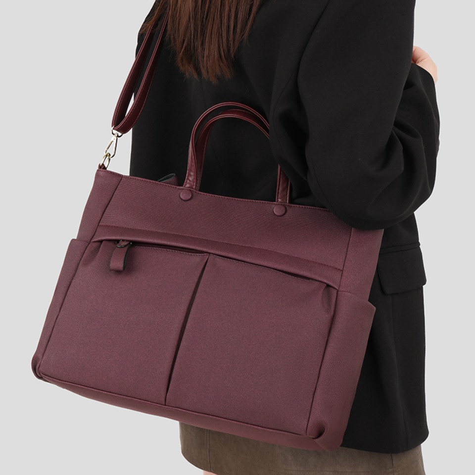 14'' laptop Business Commuting - Interior Design Magazine avis et prix