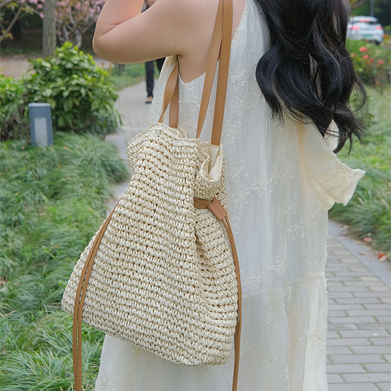 Fashion Female Luxury Designer - Interior Design Bali avis et prix